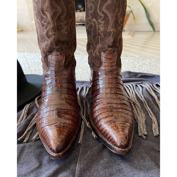 Sartore Alligator and Suede Cowboy Boots - 7.5 - Picture 9 of 15